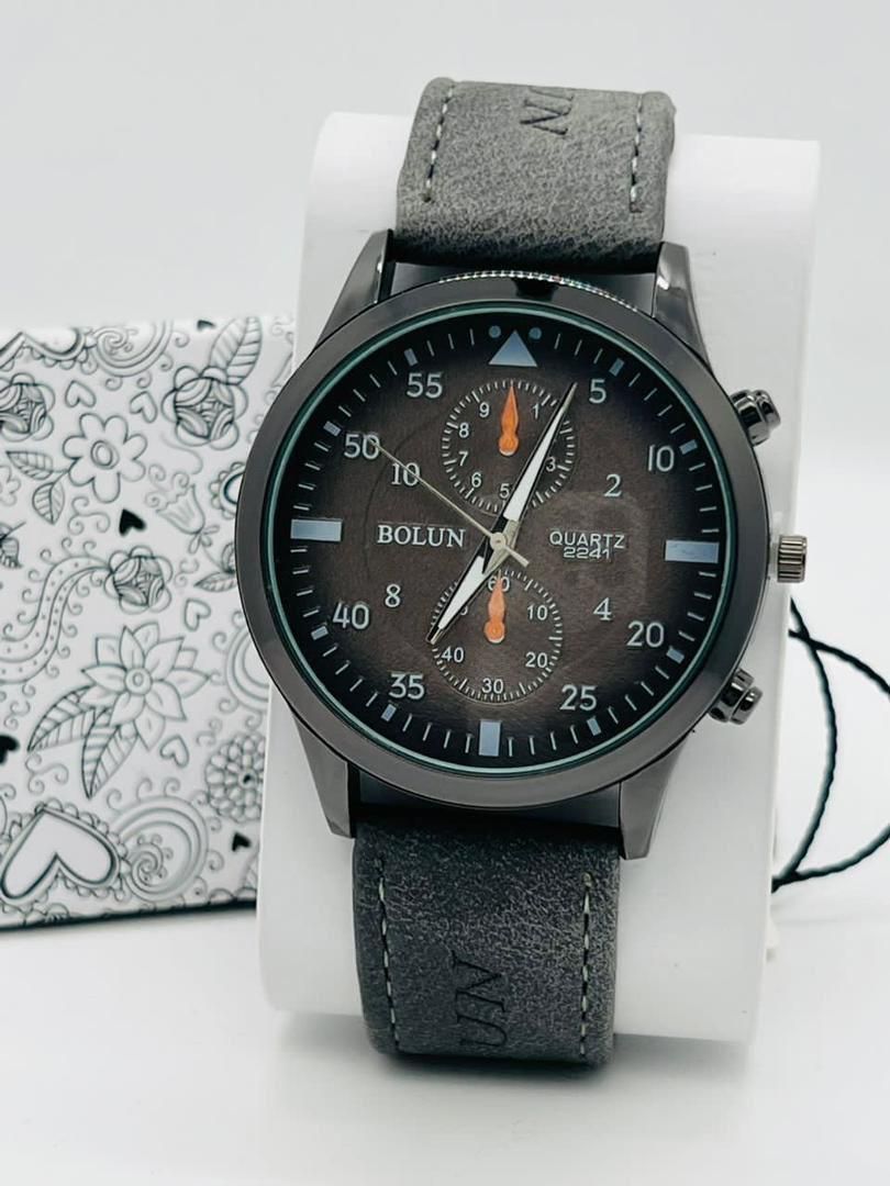 WhatsApp Image 2025-07-11 à 13.00.12_247a465b Montre BOLUN Gris – Image 1